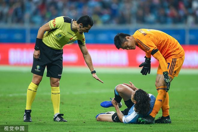 开云体育包含多特蒙德遭遇争议判罚，裁判组回应：执法公正，以上网络图片市场.的词条