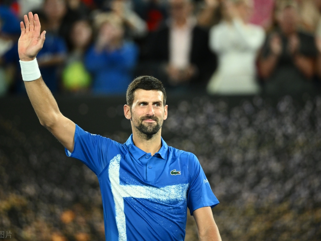 开云体育官方入口包含德约科维奇连续十五场比赛得分超过反败为胜，雄鹿不断突破！赛场气氛高涨的词条